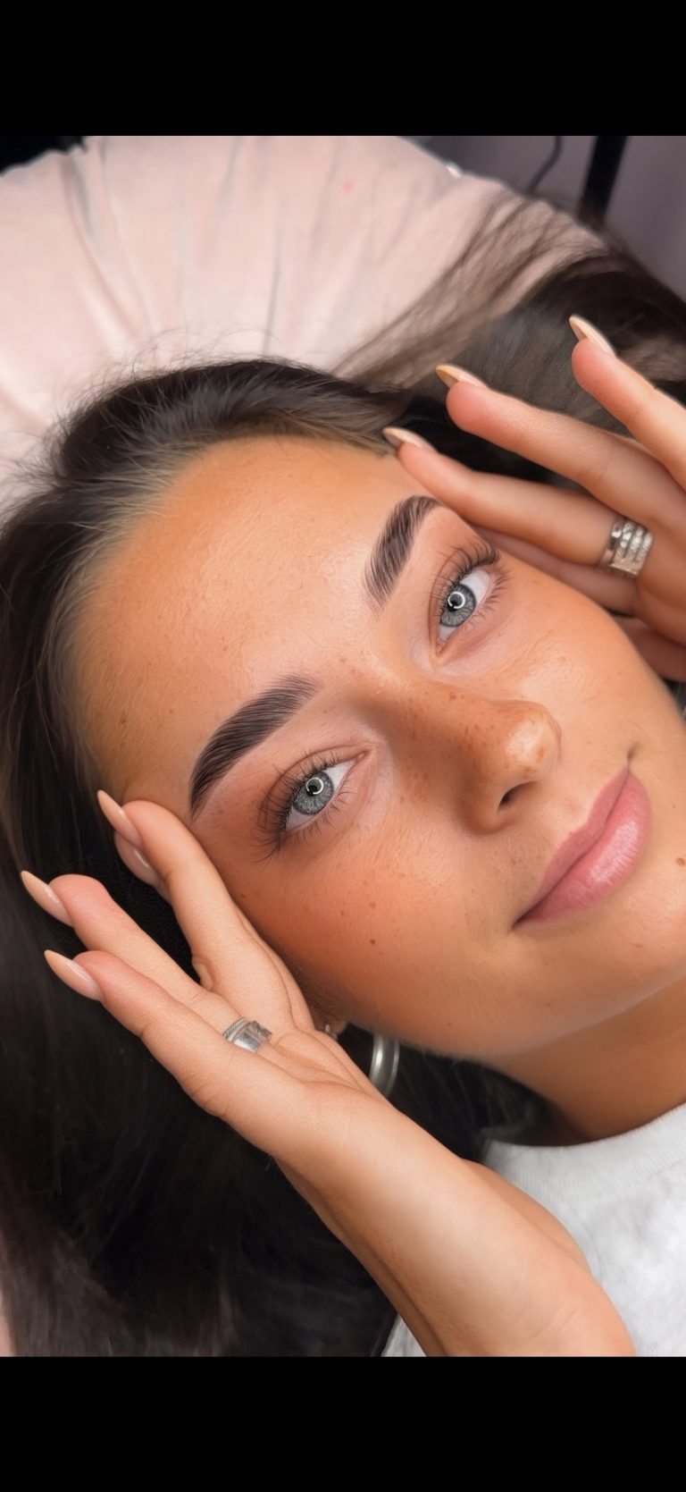 Facetune_17-03-2025-21-02-26