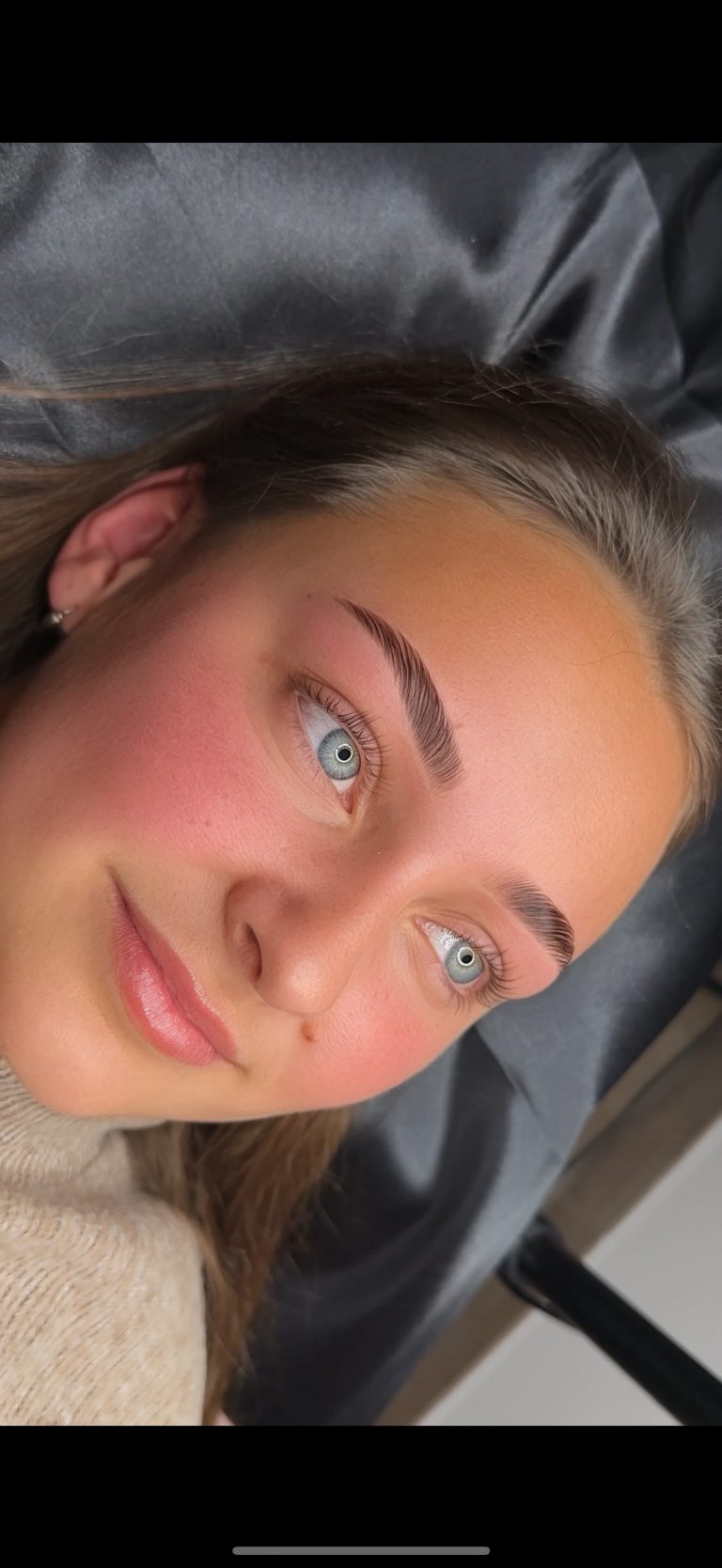 Facetune_17-03-2025-22-04-31
